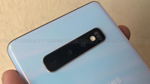 Low-key low-light shots