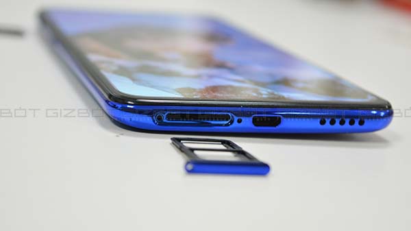 Battery and Connectivity 