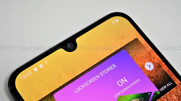 Display: FullHD+ panel is a visual delight