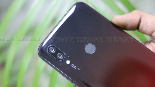 Battery: 4000mAh battery