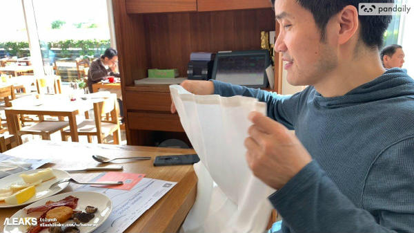 OnePlus 7 with notchless display appears in music video