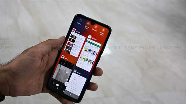  Software: Fluid, feature-rich but annoying ads ecosystem