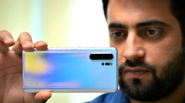 Huawei P30 Pro receives a new software update for improved performance Huawei P30 Pro receives a new software update for improved performance