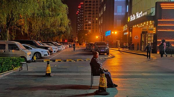 48MP rear camera with Sony IMX sensor