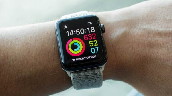Apple Watch Series 3 for Rs 25,900