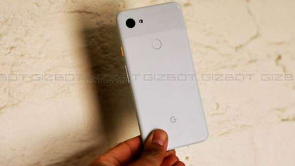 Ergonomic design and premium Pixel in-hand feel