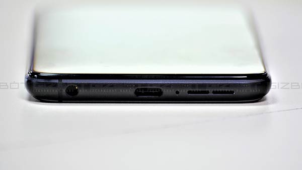 3.5mm Headphone Jack And Conventional Fingerprint Scanner