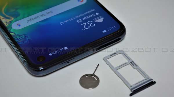 Expandable Storage, 3.5mm Headphone Jack And IP68 rated design