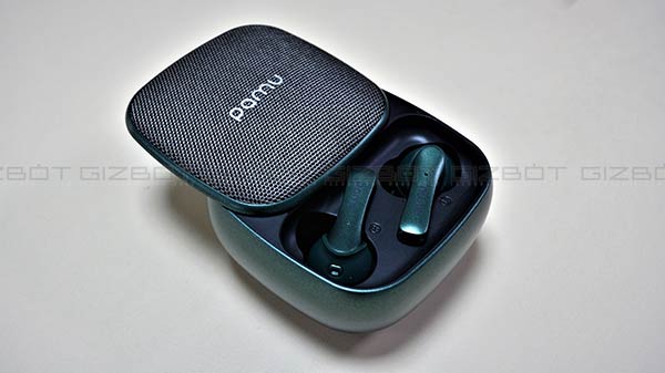 Most Premium Looking Charging Cradle- Mesh Fabric Pattern On Magnetized Lid