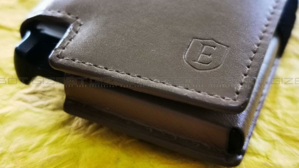 Fluid Card Draw With A Trigger