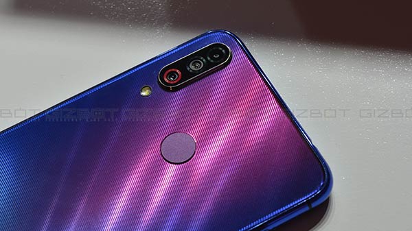 Two Distinct Color Variants