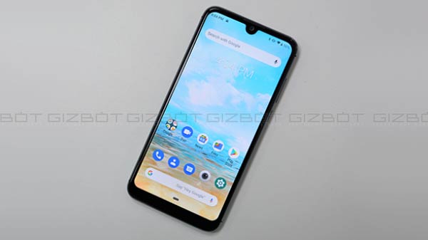 User-Experience- Stock Android Feel And No Unwanted Bloatware