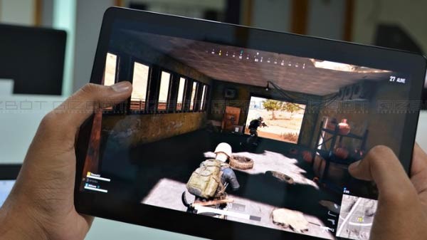 Smooth Performance With Few Compromises