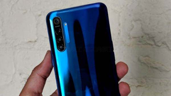 Dedicated MicroSD card, Type-C Port And In-screen Fingerprint Scanner