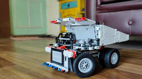 Portrait Lens, And Dedicated Wide angle and Macro Lens