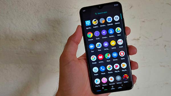 Near Stock Android User Experience