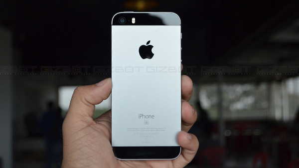 Apple iPhone SE 2 To Pack iOS 13 