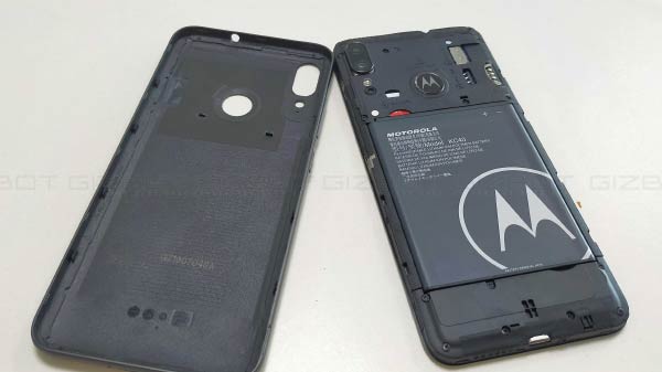 Moto E6S: Hardware, Battery, And Connectivity