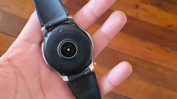 Galaxy Watch 4G Hardware And Connectivity Performance