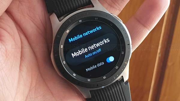 Make And Receive Calls On Your Wrist