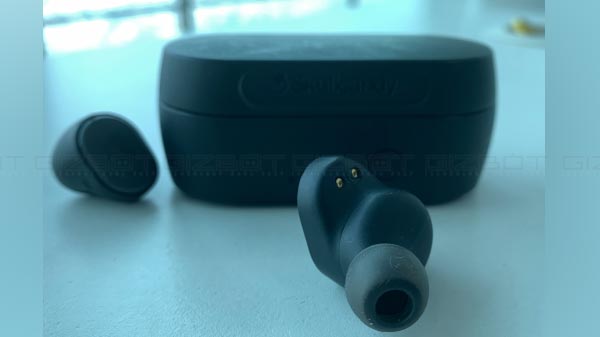 Skullcandy Sesh: Battery Backup Skullcandy Sesh: Battery Backup