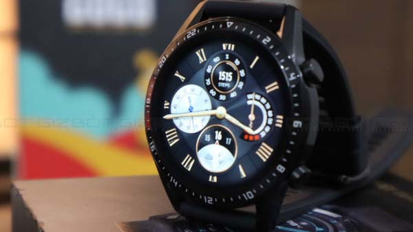 Traditional Circular Watch Face 