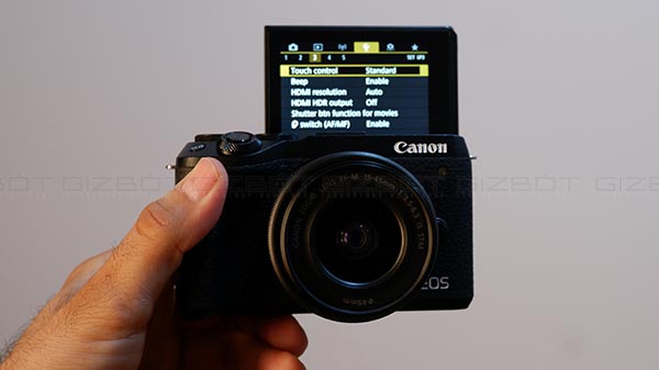 3.0” TFT Color Flip Up Display