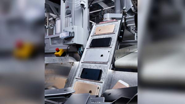 Apple’s Daisy Pushes Recycling Of Gadgets