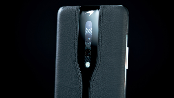 OnePlus Concept One All-Black Prototype Showcased