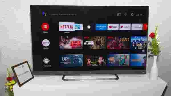 TCL C8 Series 55-inch and 65-inch 4K AI Smart TVs