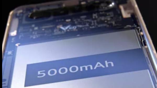 LG V60 ThinQ Camera And Battery