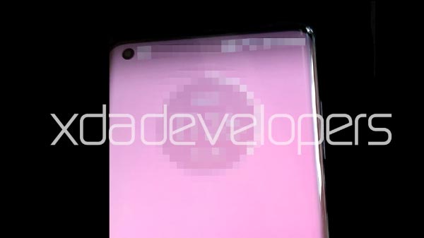 Motorola Edge+ Live Images Surfaced On Web With Curved Display Motorola Edge+ Live Images Surfaced On Web With Curved Display