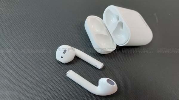 Stereophonic Earphones; Shrill Output