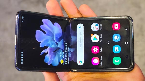 Samsung Galaxy Z Flip Software