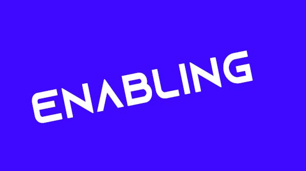 Enabling the Link preview that is there in the Status bar: