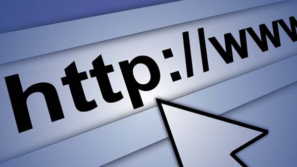 Showing the entire URL in the address bar itself: