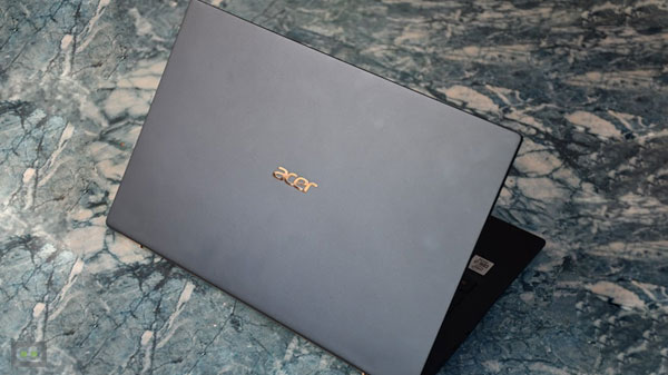 Acer Swift 5 Design: Sleek, Lightweight