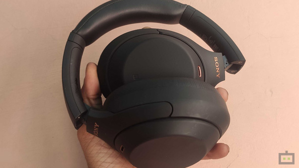 Sony WH-1000XM4: Design And Wearing Comfort