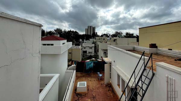 Apple iPhone 12 Pro Ultra-Wide Angle