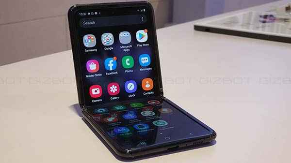 Alleged Samsung Galaxy Z Flip 3 Display, Battery Specs Out Alleged Samsung Galaxy Z Flip 3 Display, Battery Specs Out