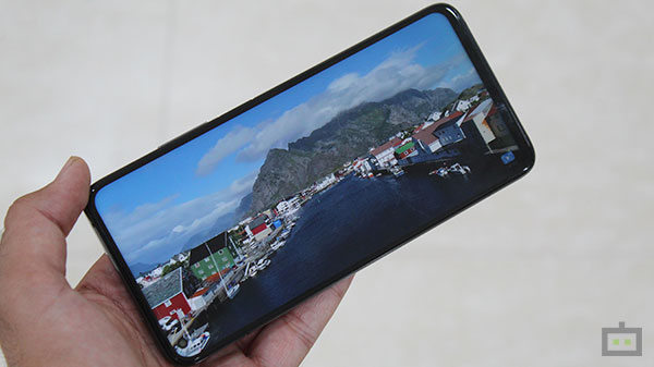 Wonderful Screen For Binge-Watching Aided By Loud Stereo Speakers