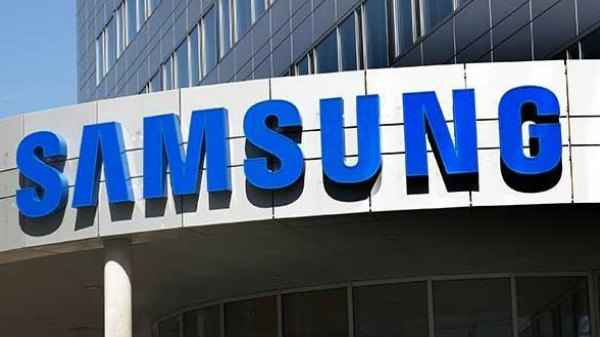 Samsung: 32% YoY Growth