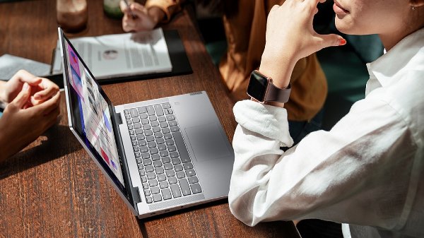 Lenovo Yoga 7i Price, Features Lenovo Yoga 7i Price, Features