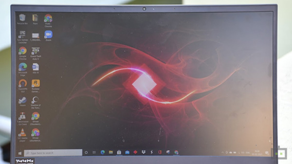 HP Omen 15 Display: Above Average