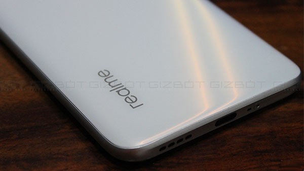 Realme UI 2.0 Beta Available On Select Realme Smartphones Realme UI 2.0 Beta Available On Select Realme Smartphones