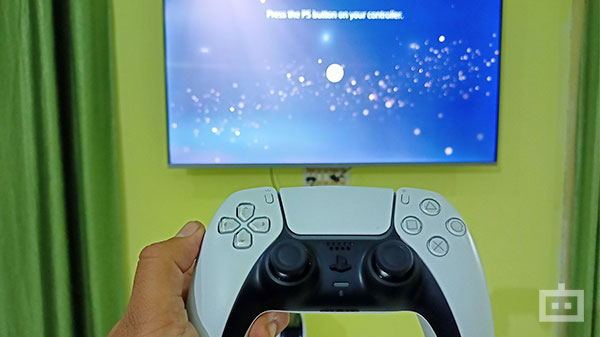 Sony PlayStation 5: DualSense Wireless Controller