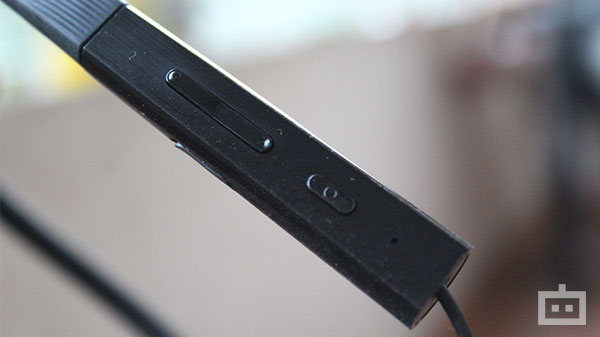 Controls- Decent Tactile Feedback