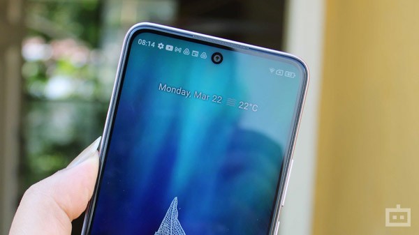 No Fancy Display Specs 