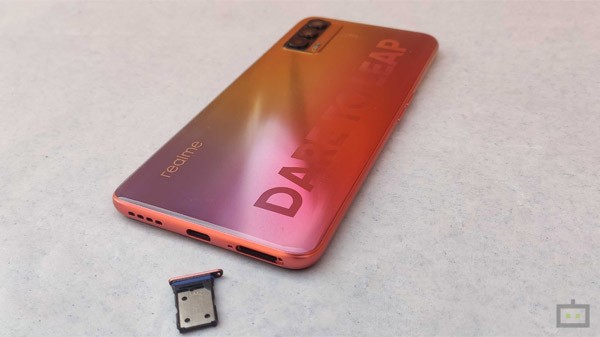 Realme X7 5G Review: Hardware And Battery Performance