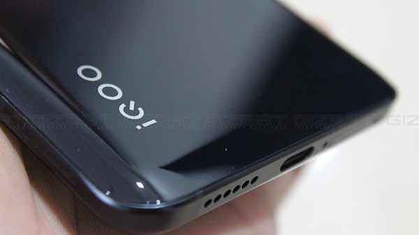 iQOO 7 5G